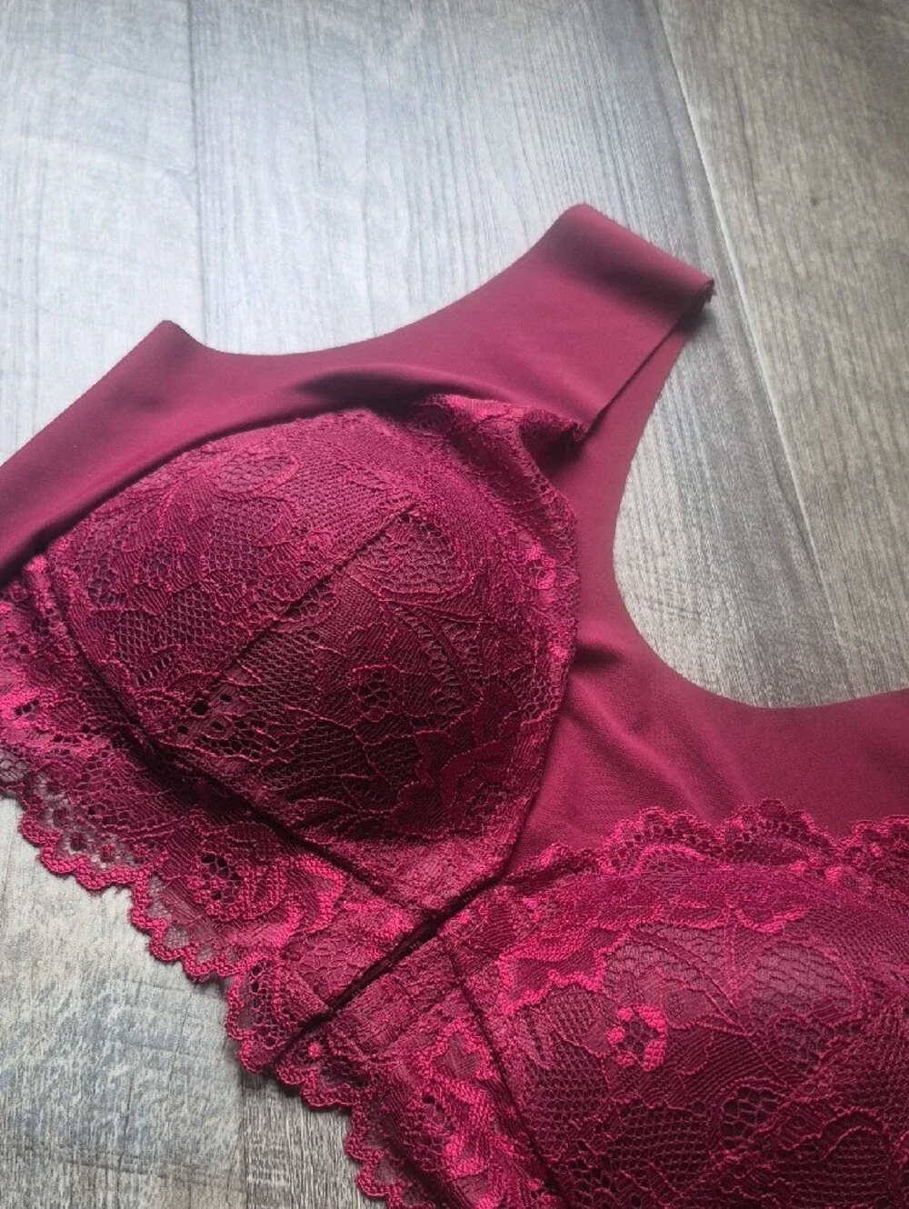 Wireless Lace Bralette in Deep Berry